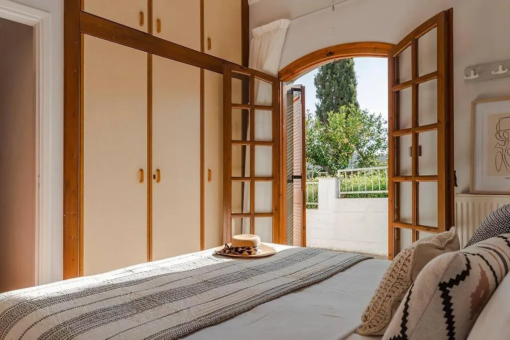 Ivy Villa Heraklion Gournes